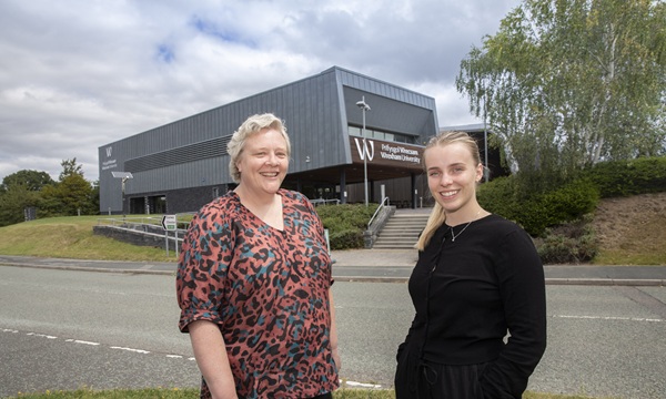 Donna Hughes – Business Partnership Officer, Cadwyn Clwyd and Tesni McChesney of One Earth Education. Picture Mandy Jones