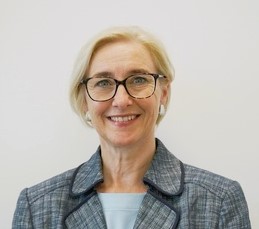 2025 Dr_Rhian_Hayward