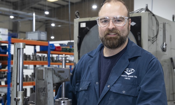 Continental Diamond Tool Ltd ; Joe Bowles, grinding supervisor .