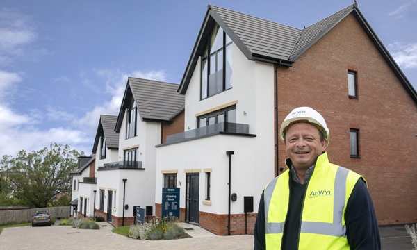 Anwyl Homes; Parc Bodafon, Llandudn Site Manager Bleddyn Jones.