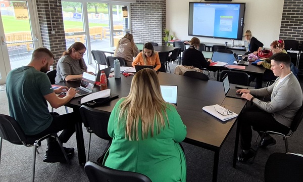 Adult Learning Gwersyllt 3