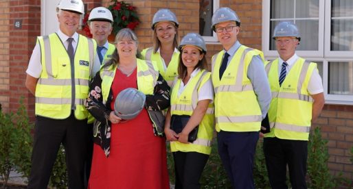 Housing Minister Visits Development Managed By Women-Led Team