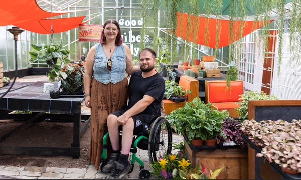 Beckie and Kristian Howell have launched Vine & Vibe - a new indoor houseplant centre and botanical-themed café in Pembroke