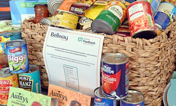 Bellway Wales - Swansea food bank (4)