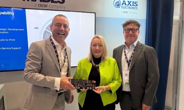 Cicor representatives with Economy Secretary Rebecca Evans at DSEI UK_cropped