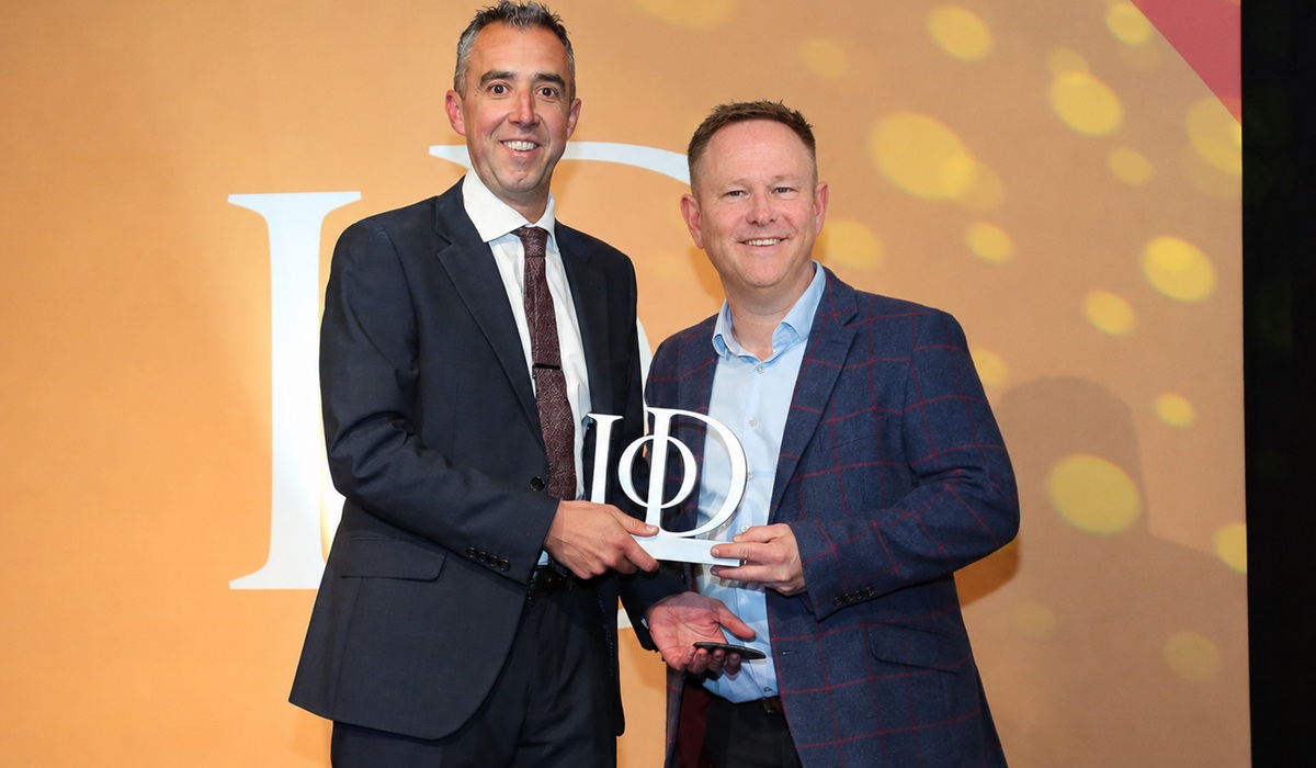 Dave Mathews IoD Award Win