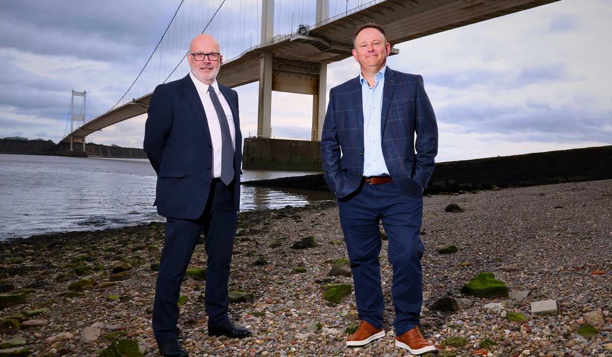 Dave + Nigel 9 - PR Wide