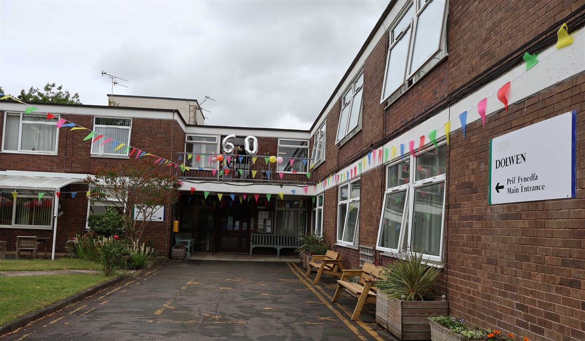 Dolwen care home