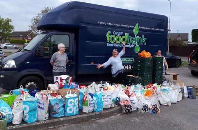 Cardiff Business Donates £5,000 to Food Bank