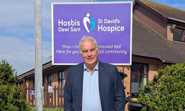 Gareth Jones St Davids Hospice