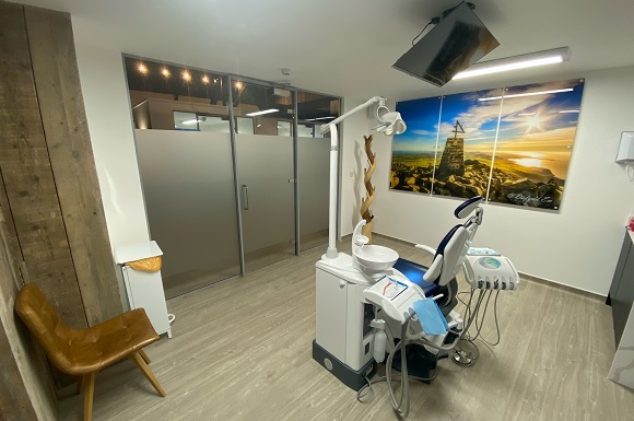 Pwllheli Dentist Hungry for Success After Opening New Site