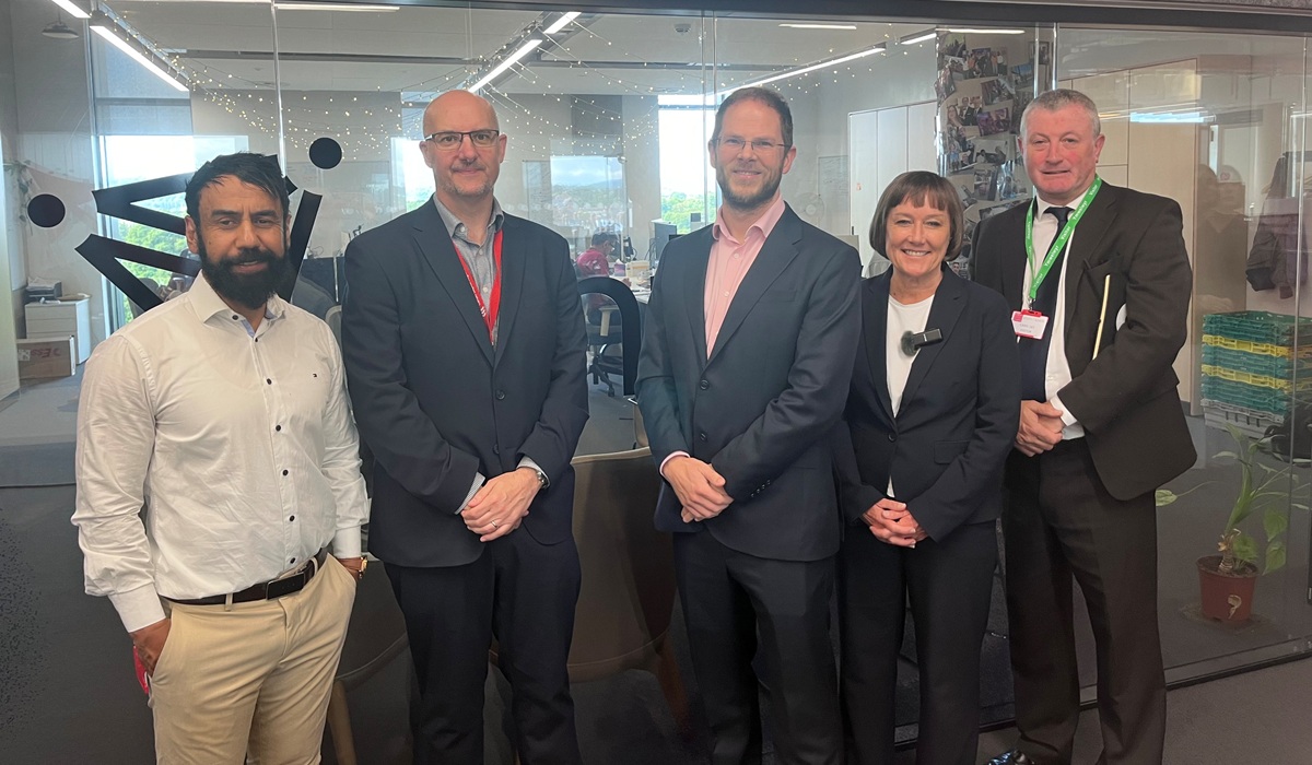 L-R Gherici Hassiane, Antiverse; Colan Mehaffey, CCR, Ben Holland, Antiverse; Jo Stevens, Secretary of State for Wales; Aled Davies, Welsh Government