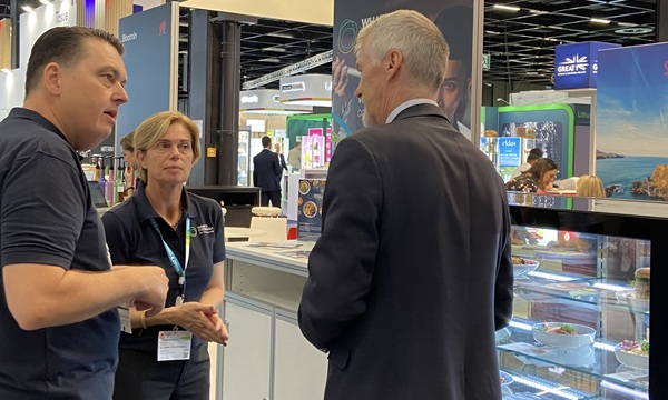 Huw Irranca-Davies MS at Anuga 3_lowres