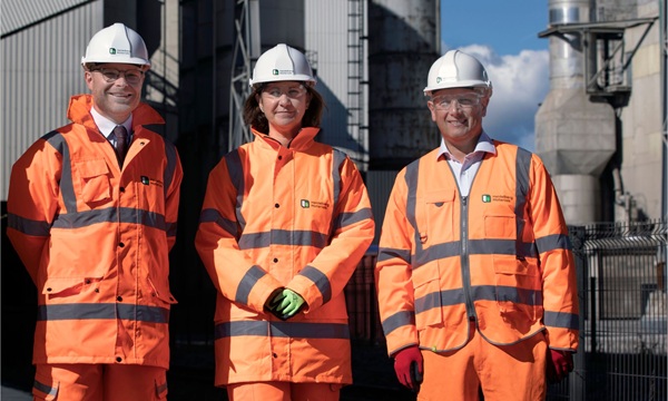 L-R Michael Shanks Energy Minister - Anna McMorrin Parliamentary Under-Secretary of State in Wales Office - Simon Willis CEO Heidelberg Materials