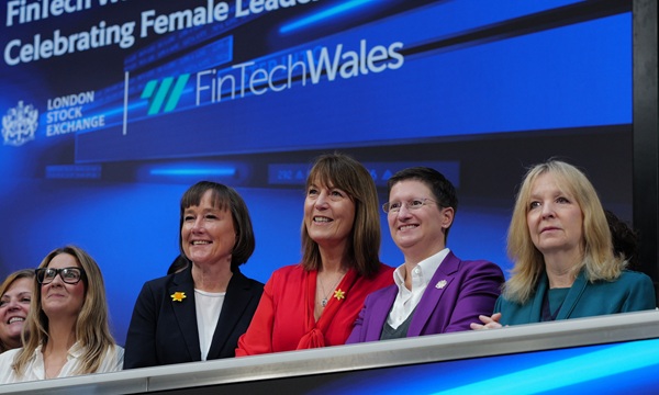 LtR Sarah Jones, Rt Hon Jo Stevens MP, Sarah Williams-Gardener OBE, Julia Hoggett, The Lady Mayor, Dame Susan Langley DBE