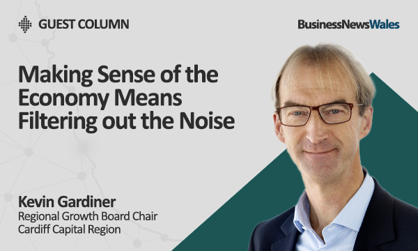 Making Sense of the Economy Means Filtering out the Noise