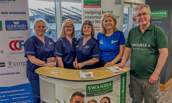 Martin Lewis with Prostate Nurses at subsidised PSA blood testing day in Swansea