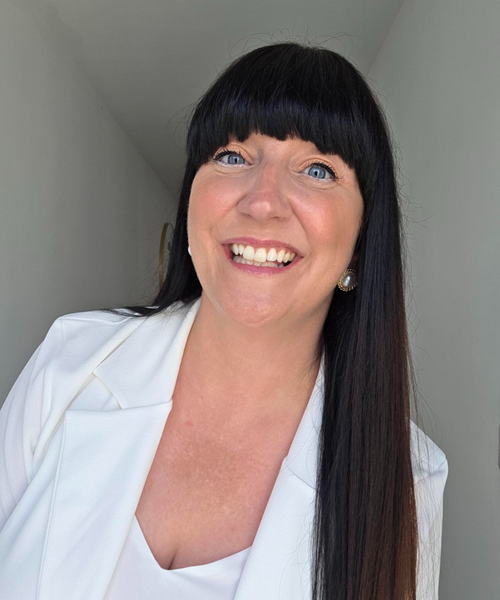 Melissa Curran Headshot July1