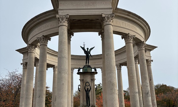 National War Memorial 1 RS