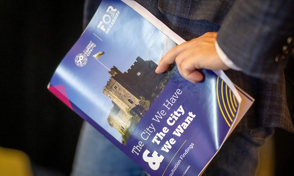 261125 - For Cardiff - Cardiff, Wales, United Kingdom