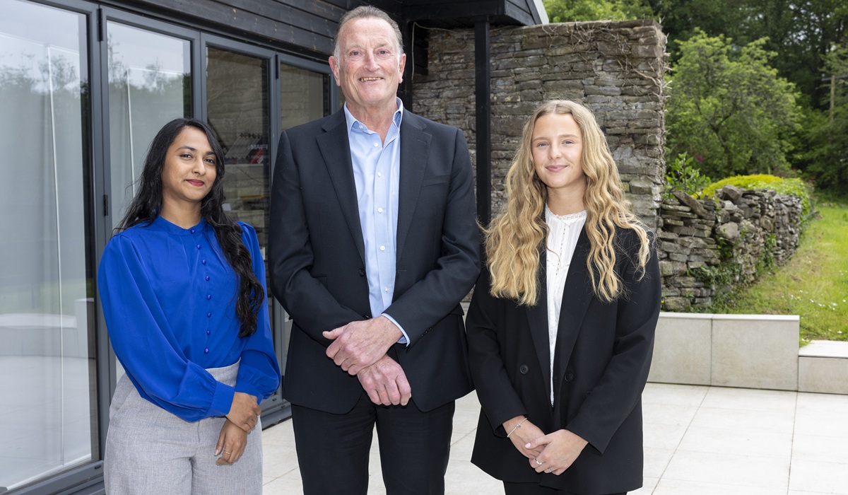 Bellavia & Associates managing director Zep Bellavia with new recruits Natasha Dias (left) and Blythe Beddoe