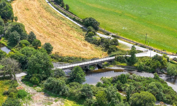 Pont Rhiwarthen Bridge