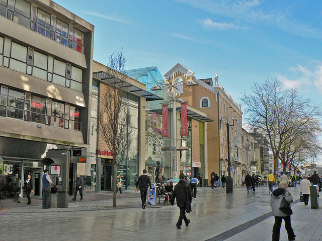 Queen_Street,_Cardiff_-_geograph.org.uk_-_1186505