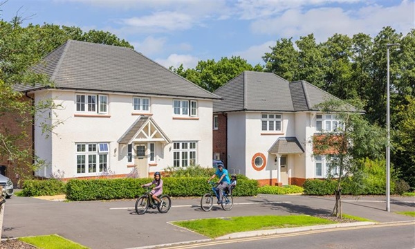 Redrow South Wales is celebrating earning a 5 star rating for customer service