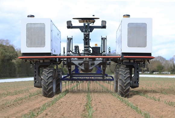 UK’s First Commercially Available Robotic Tractor in Operation on Suffolk Farm