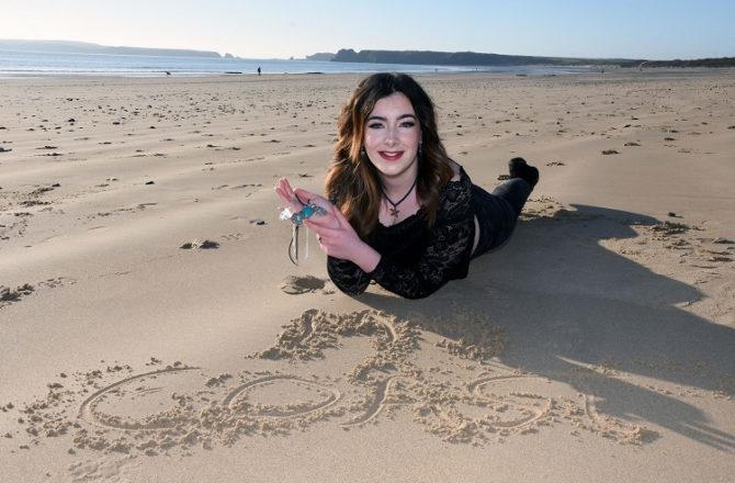 Pembrokeshire Teenage Entrepreneur is a ‘Jewel’ for Plastic-Free Oceans