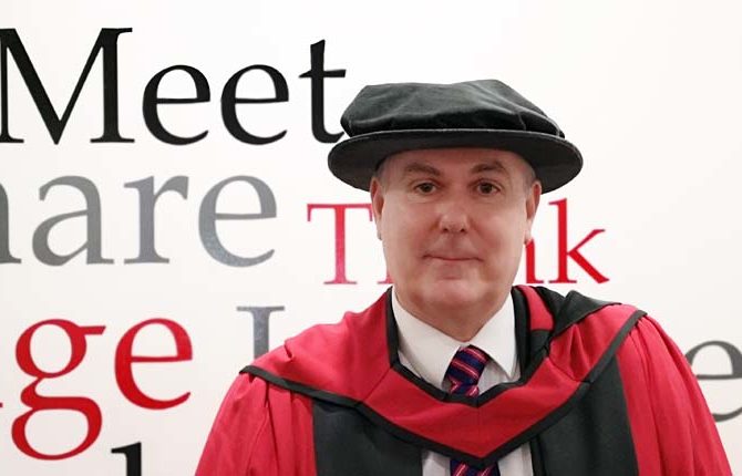 Leading Entrepreneur Becomes Honorary Doctor at USW