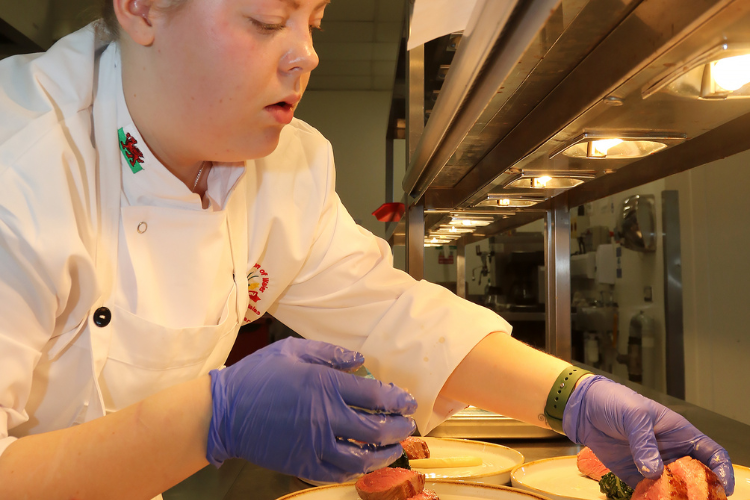 Stephanie-Belcher-will-be-going-for-the-Junior-and-National-Chef-of-Wales-double-in-consecutive-years image