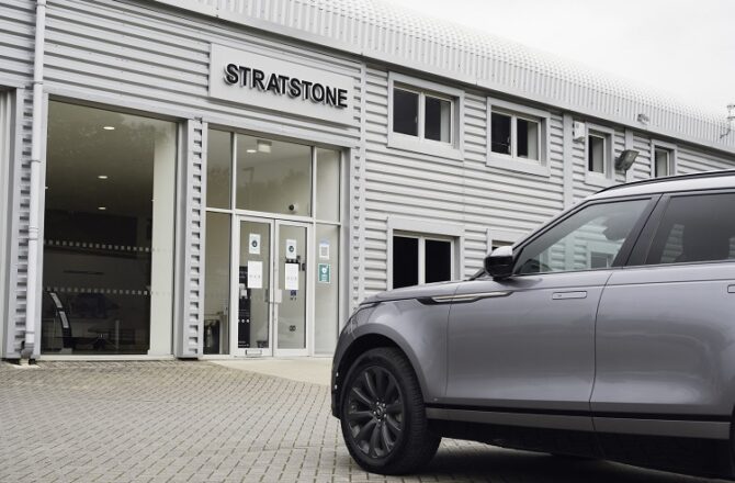 Stratstone Newport Service Centre Reopens as a JLR Approved Used Retailer