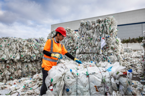 Veolia Trials Single Line Recycling to Boost the Circular Economy in Wales
