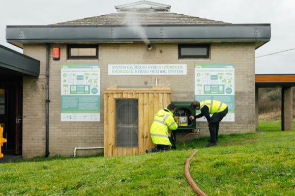 World-First Smart Hydrogen Hybrid Heating System Unveiled in Pembrokeshire