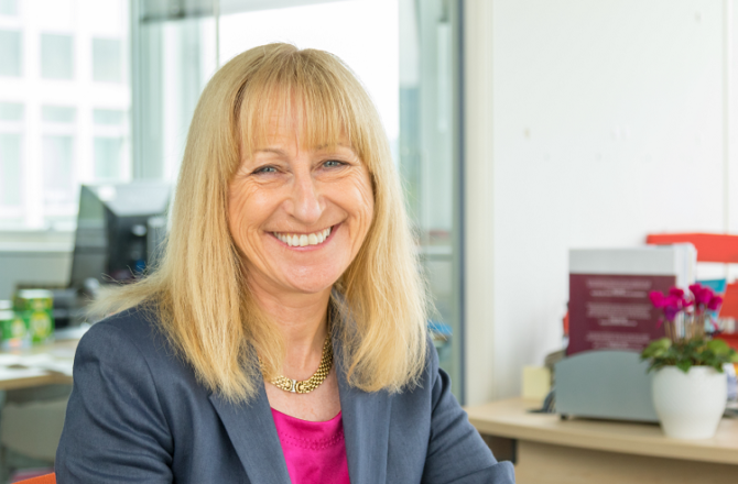 Tenovus Cancer Care Chief Executive Judi Rhys Awarded MBE