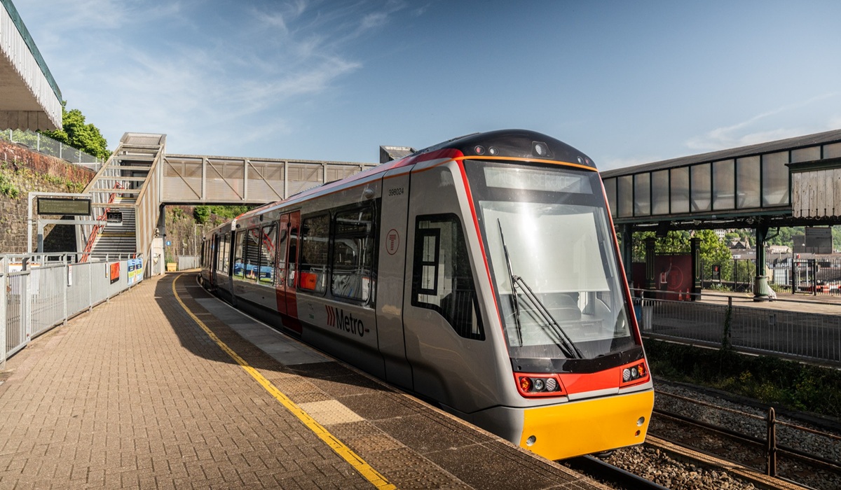 TfW Class 398 Tram Train-2_cropped