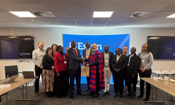 The delegation meets with Owen Evans, the Chief Inspector of Education and Training in Wales. (2)