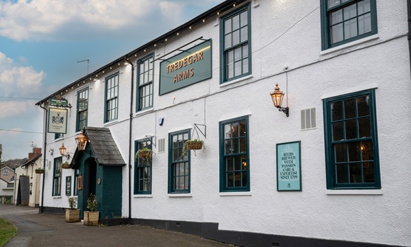Tredegar Arms Exterior 1