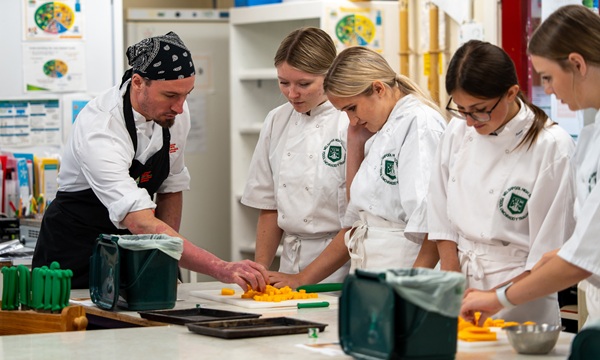 Welshpool High School Students taking part in Risotto Workshop (1)