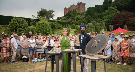 Antiques Roadshow Success as Thousands Brave Heat at Powis Castle and Garden