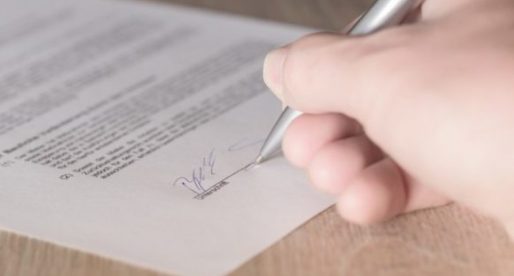 7 Pitfalls of not Reading Commercial Contracts Properly