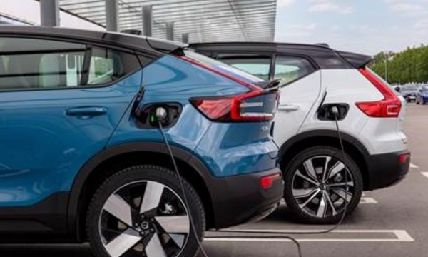 Thinking of Going Electric? What You Need to Know When Buying your First Electric Car