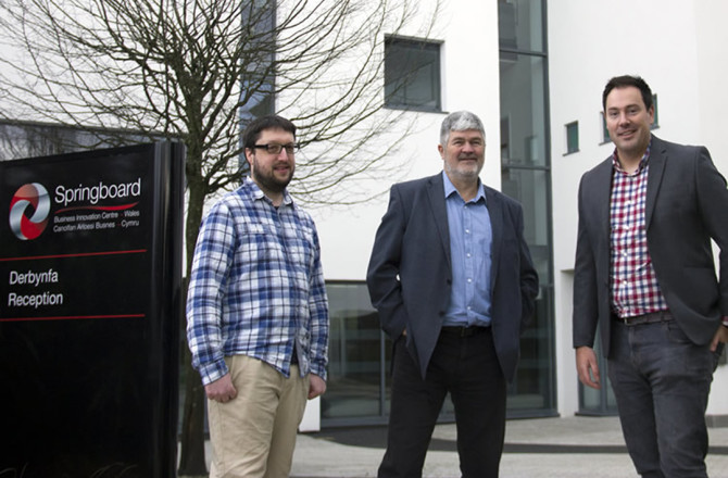 Cwmbran-based Software Development Firm Raises £100K Investment