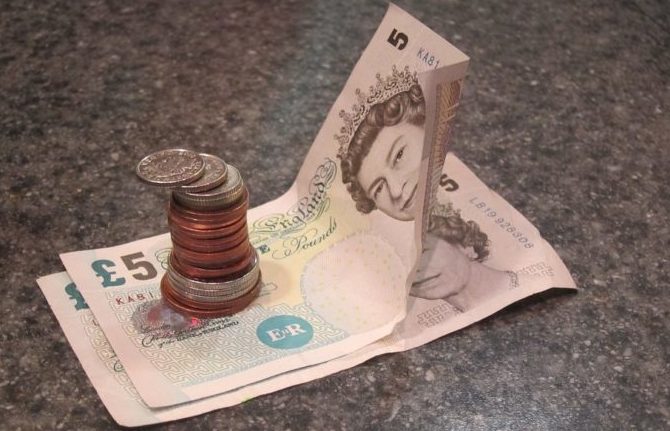 Pay Rises for Temps Surge Ahead of National Average Wage Growth