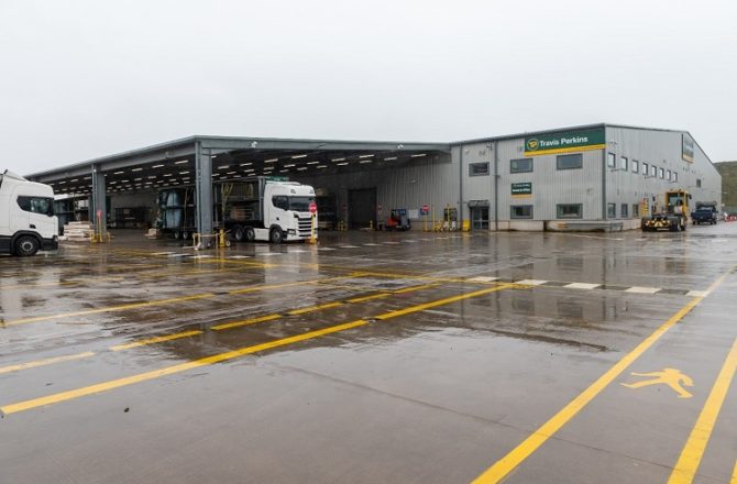 95,000 sq ft Distribution Facility in Cardiff Placed on the Market