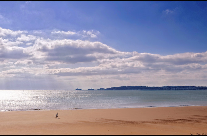 Tourism to Swansea Bay Worth Over £400m a Year