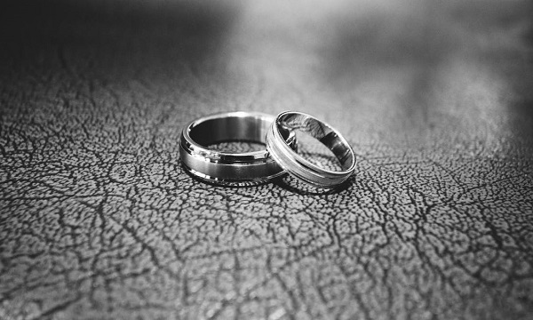 Couples Urged to “Say Yes” to Marriage Allowance Proposal