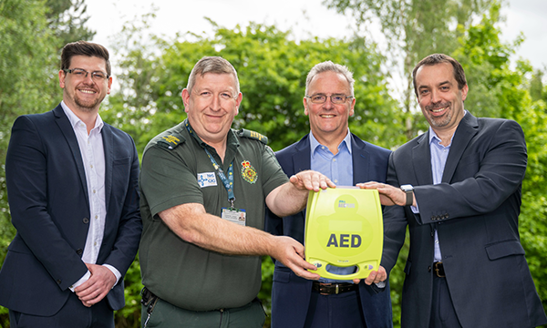 Cwmbran Business Park Given Life-Saving Defibrillator Thanks to Local Accountancy Firm